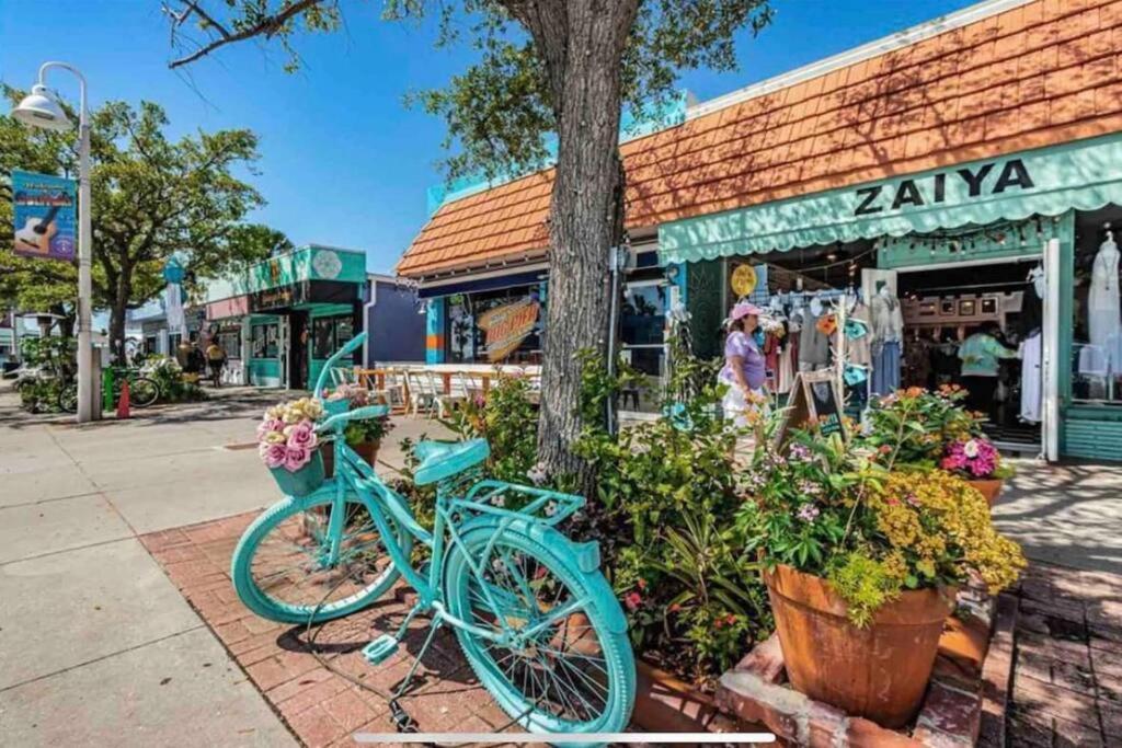 In The Center Of Gulfport, Min Away From The Beach! St. Petersburg Bagian luar foto